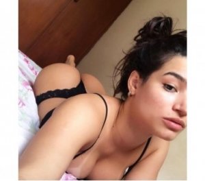 Madyana adult dating in Burgess Hill, UK